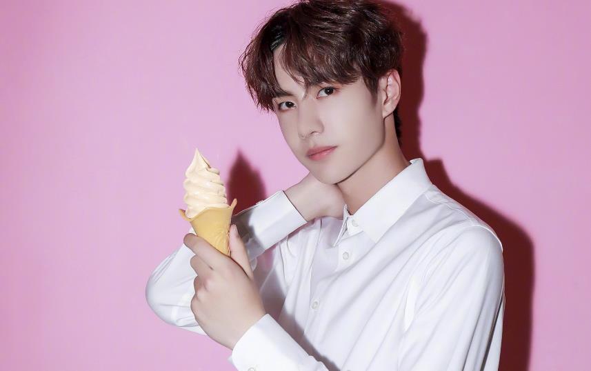 王一博是一个不会表达自己情感的人,善于隐藏自己的情感,很真实_因为