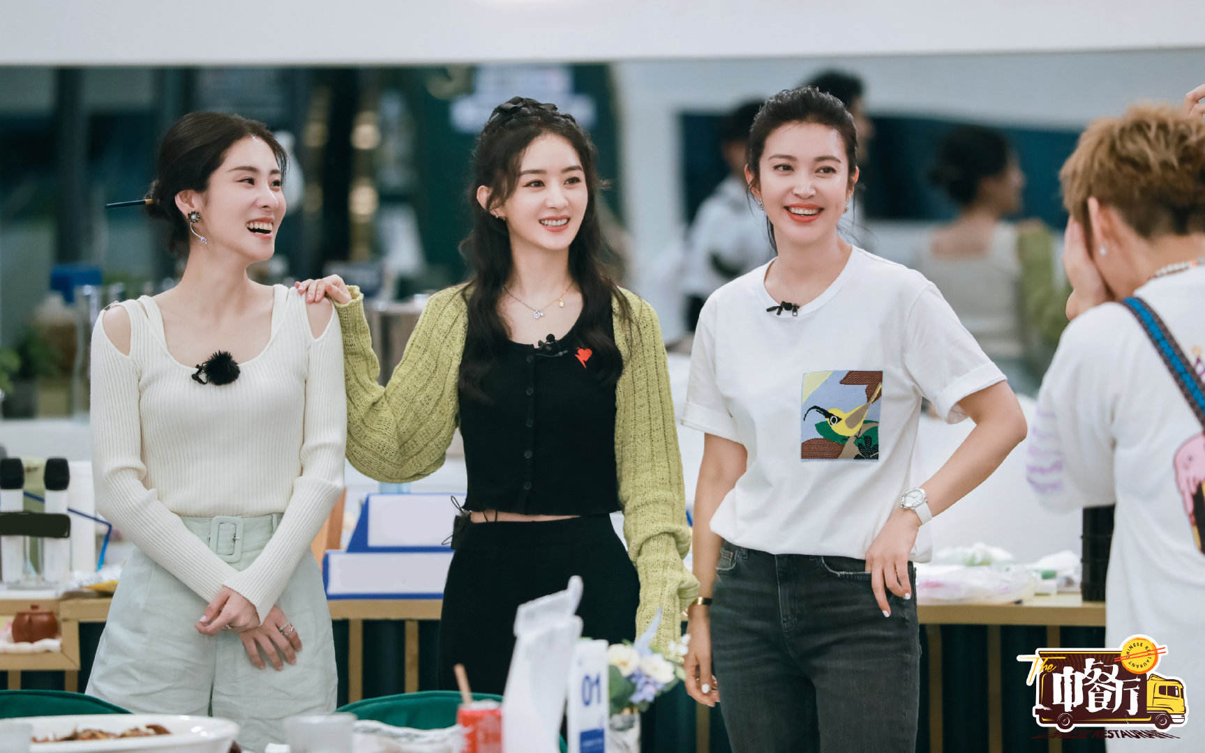 赵丽颖惊喜回归化身"干饭人" 黄晓明宁静默契大爆发-综艺-高清视频