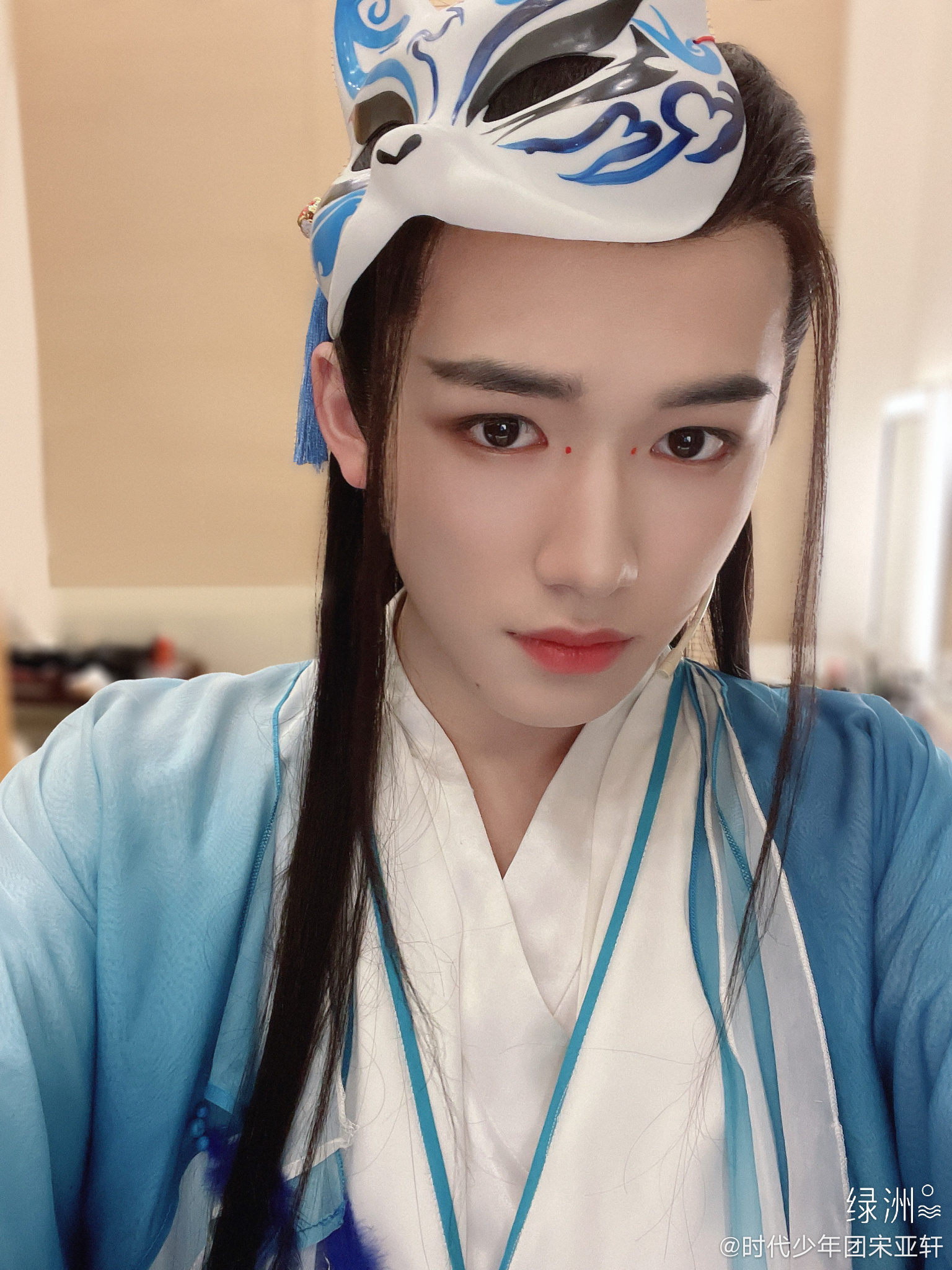 宋亚轩古装可爱又帅气,甜系大男孩_高清图集_新浪网