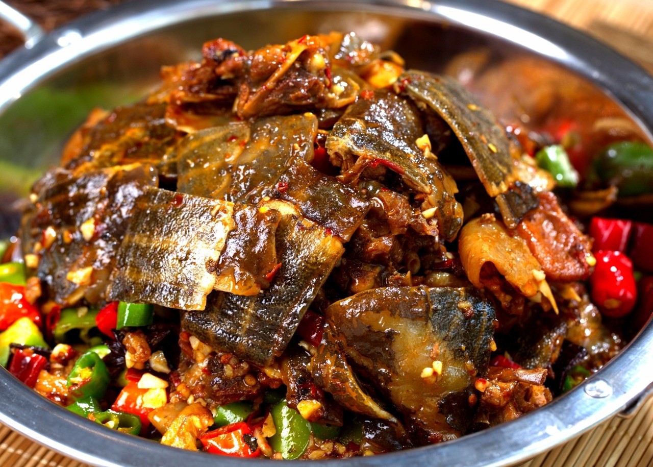 太辣的一定要跟服务员备注下哦~如果你之前吃的都是清淡的甲鱼炖汤,那