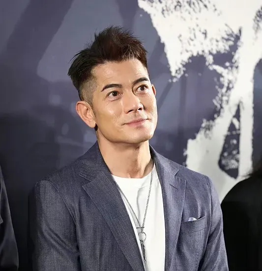 郭富城的颜值真是无敌,就是身高太矮了