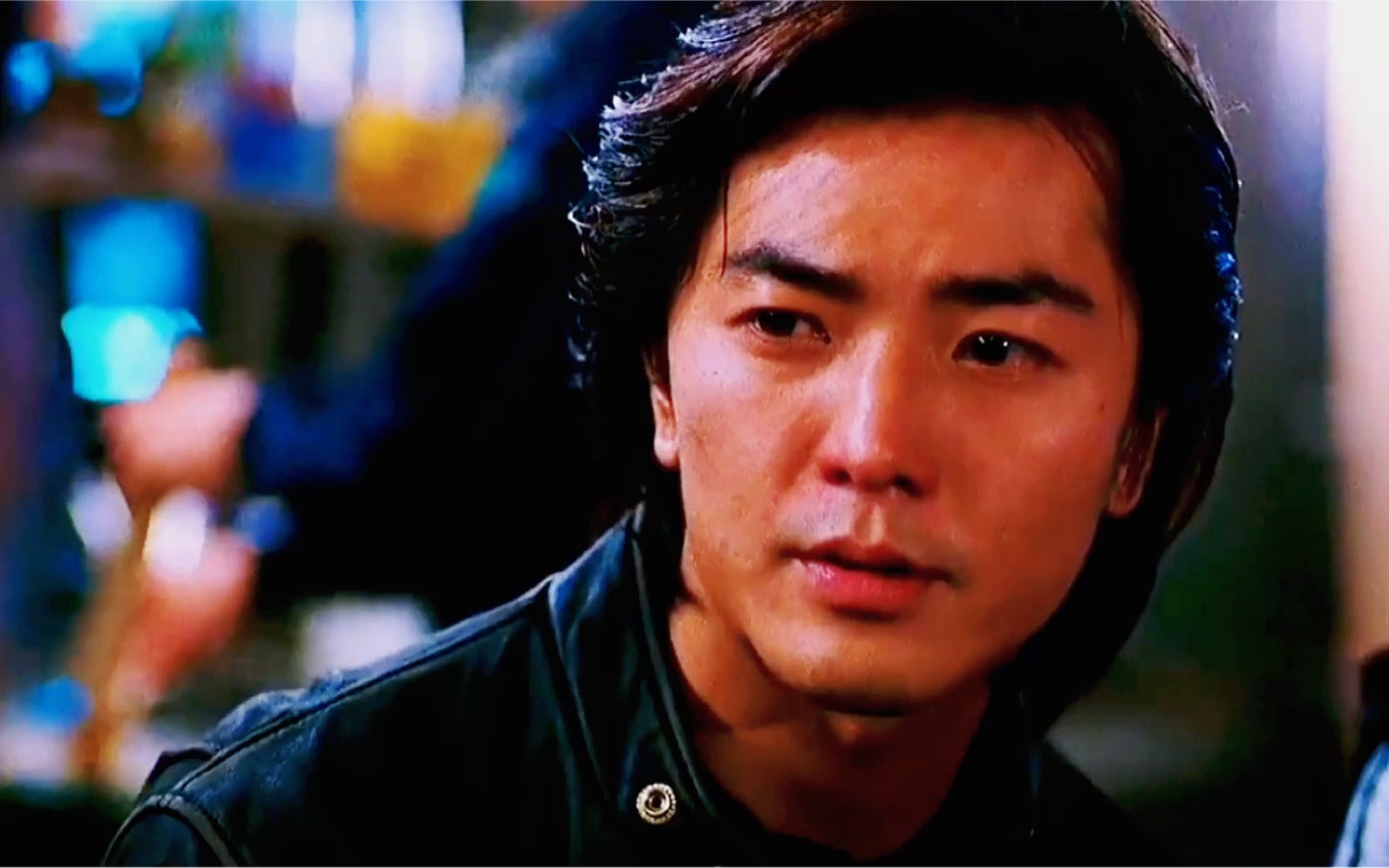 因为古惑仔系列电影,郑伊健被列入了黑名单