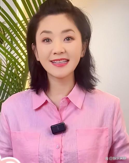 从"央视一姐"到被迫隐退,消失多年的方琼,到底经历了什么?