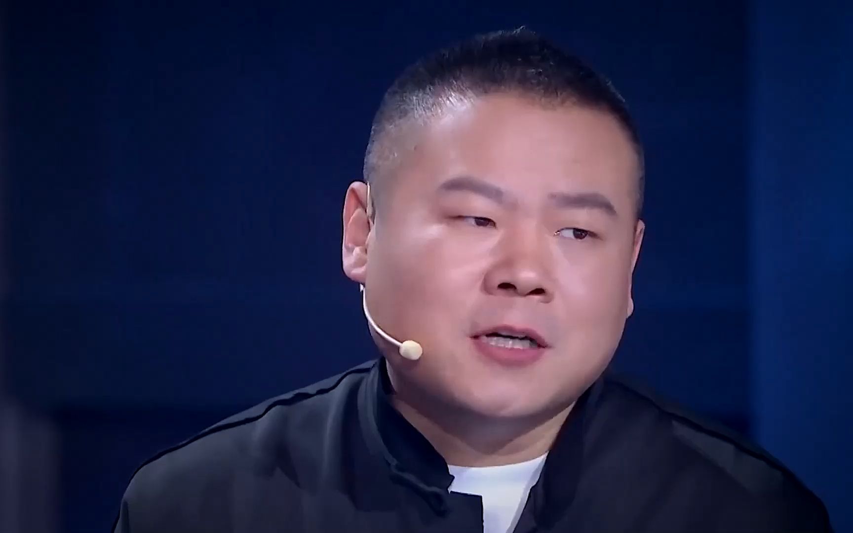 德云社过不去的辈分梗:岳云鹏喊徒弟二哥,谢金给尚筱菊生爷爷玩