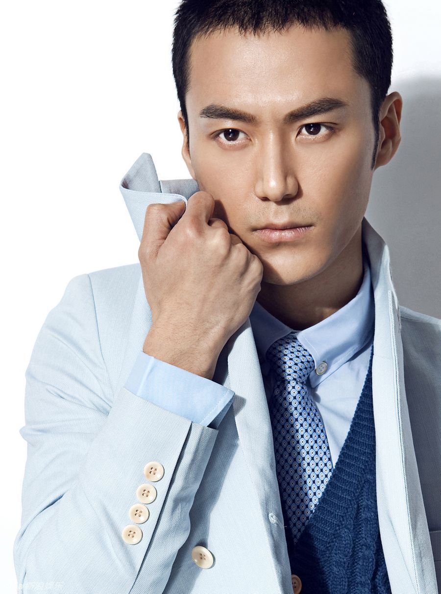 人气男星茅子俊最新写真曝光,片中变身优雅绅士,尽显"男色"魅力