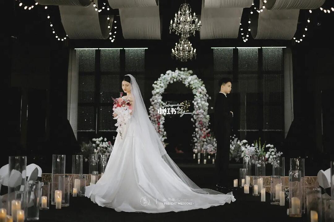 室内婚宴婚礼晚宴派对