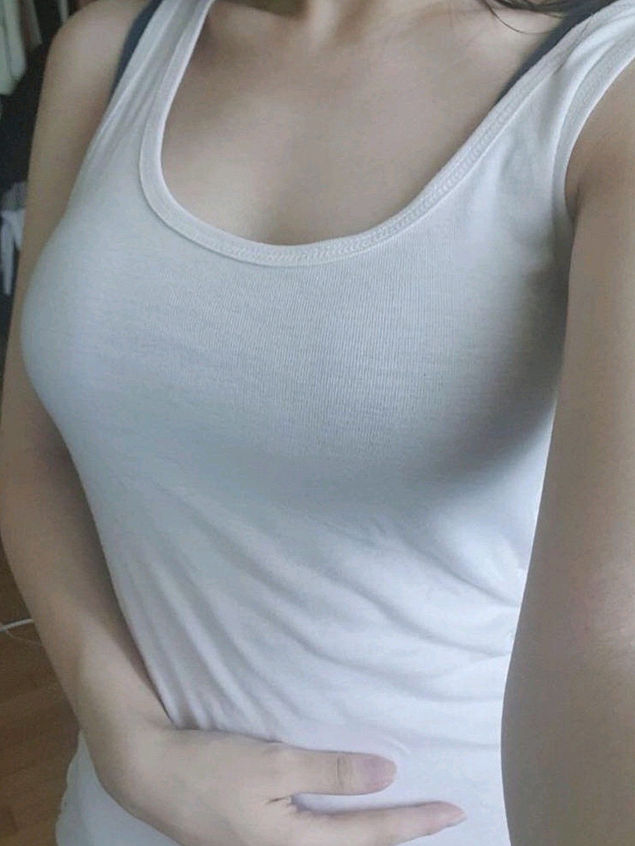 04隆胸亲身经历分享7515 自从青春期开始发育,00胸没_圈子