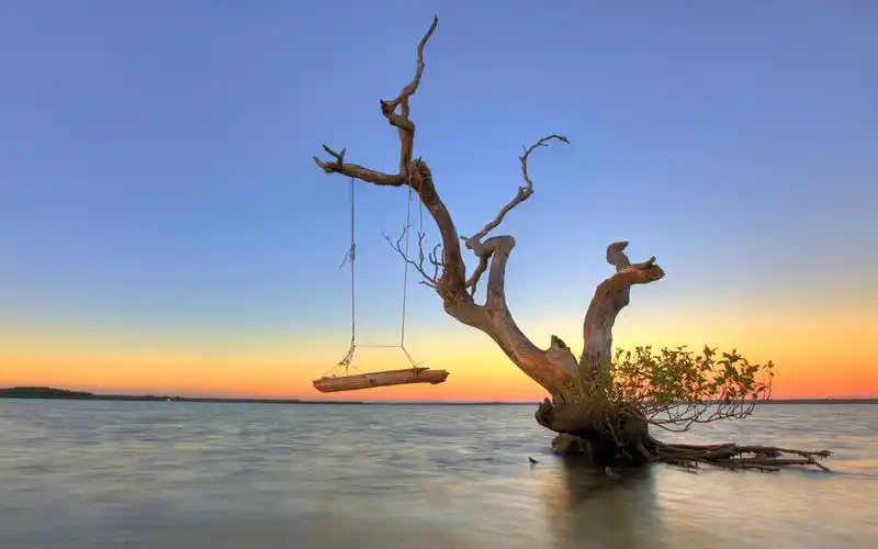 本本啦壁纸 | 每日壁纸 | 14寸高清笔记本电脑桌面壁纸 | 美女壁纸