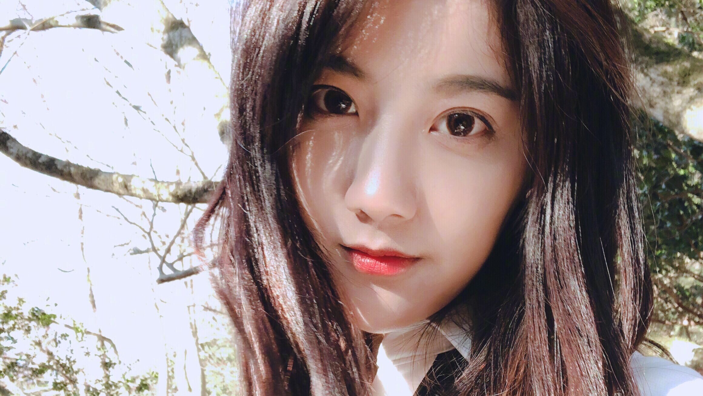 李艺彤图片列表 - 影乐酷