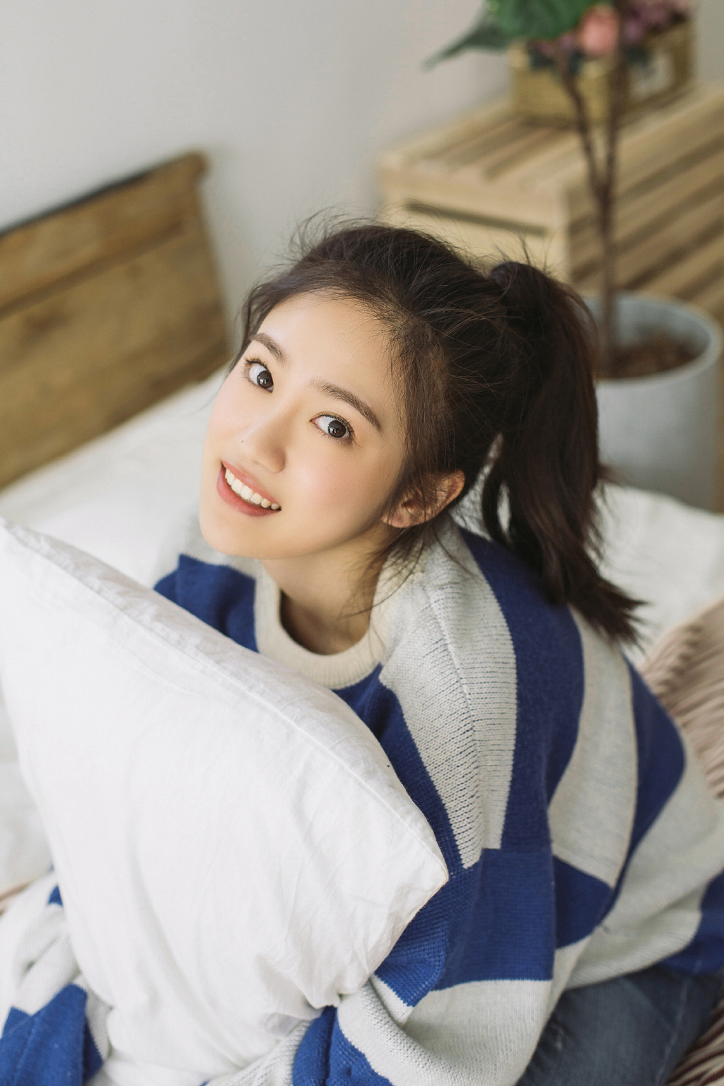 汤梦佳慵懒随意活力写真图片35