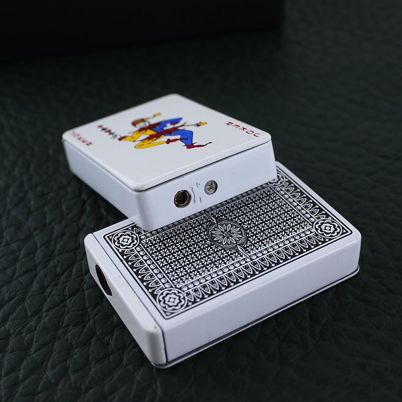 创意扑克牌打火机防风直冲蓝色火焰斜开点火金属充气火机跨境批发