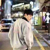 选择向前一直不回头,男生头像图片-回车桌面