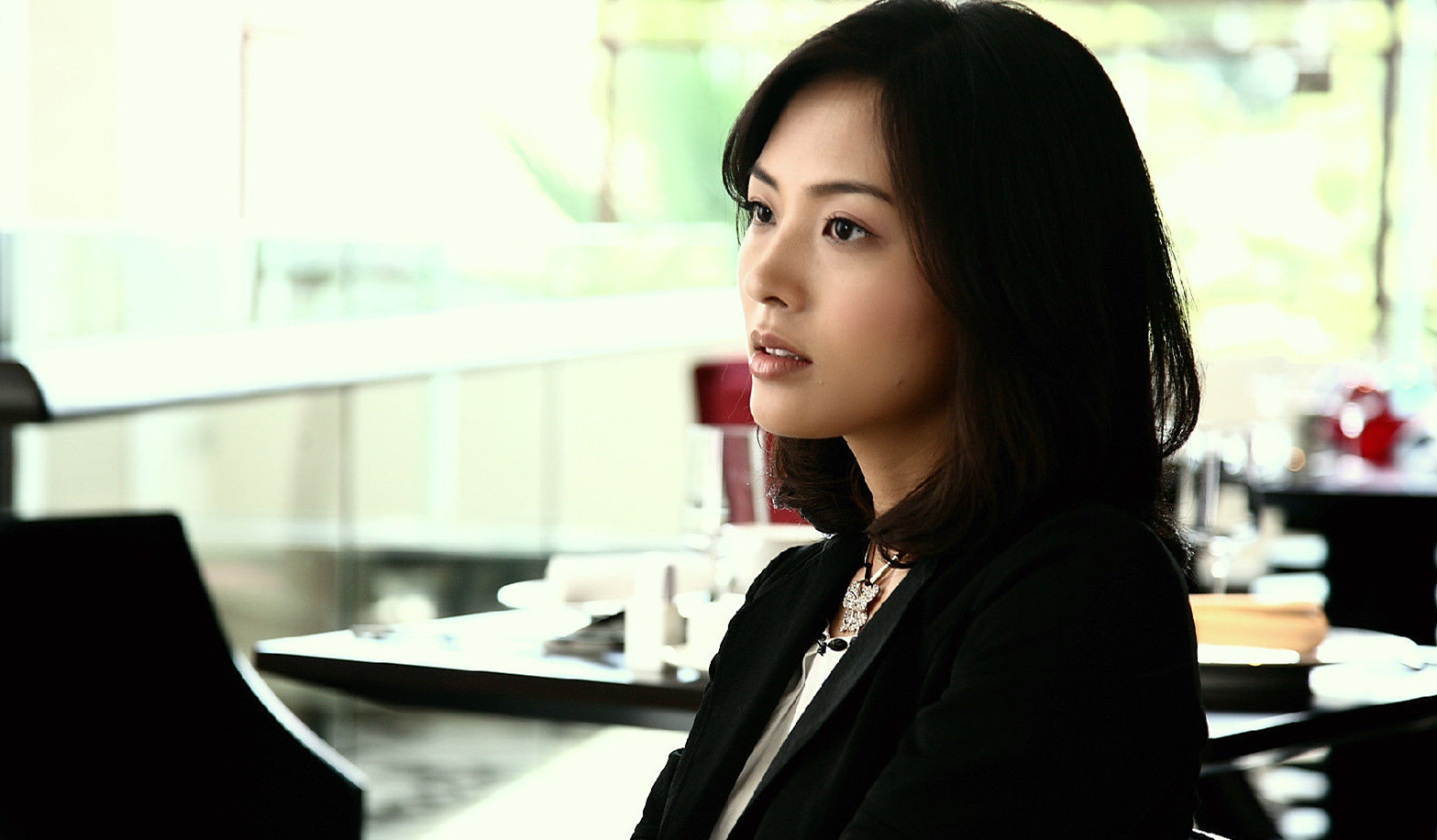 看了《人生若如初相见》,我愿用三世烟火换郑罗茜一世迷离!