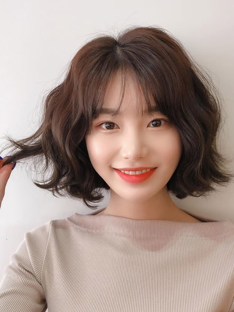 材质:高温丝长度:短发适用人群:女士假发发型:短卷发货号:a220429商品