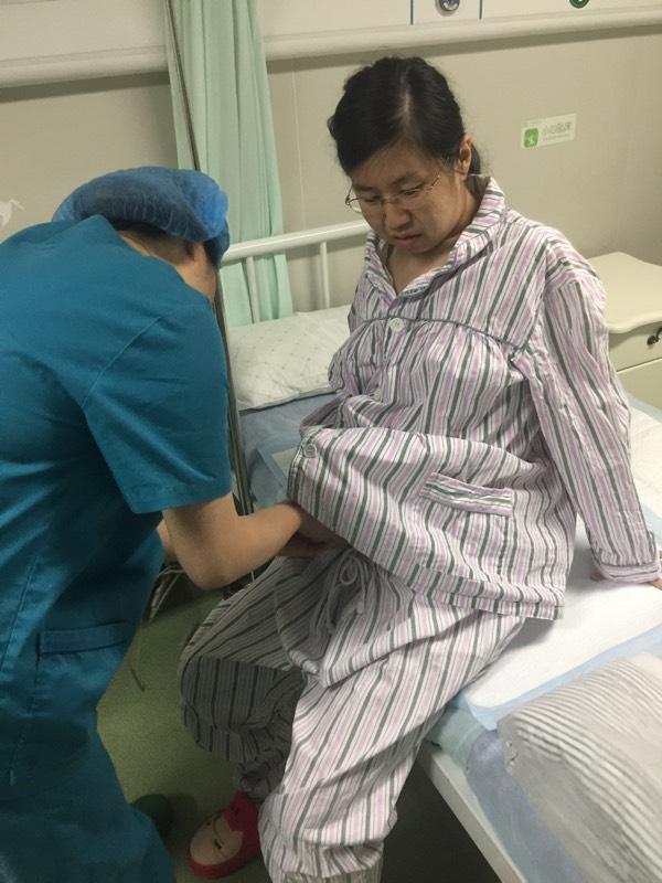 女性平均生育年龄逼近30岁,高龄产妇做到这5点,生娃不输小年轻