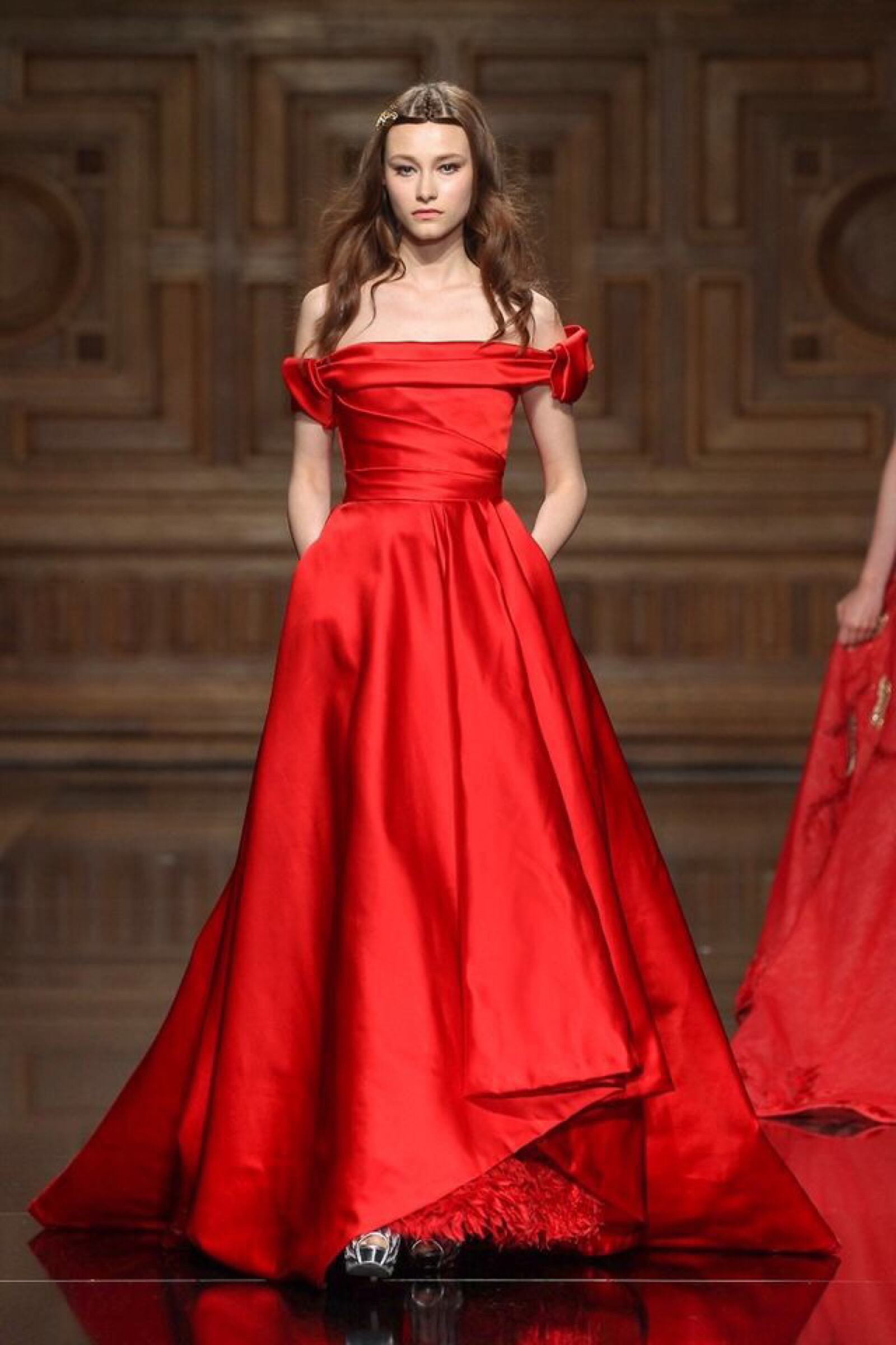 秀场tony ward 2016秋冬高级定制 婚纱礼服走秀时装周