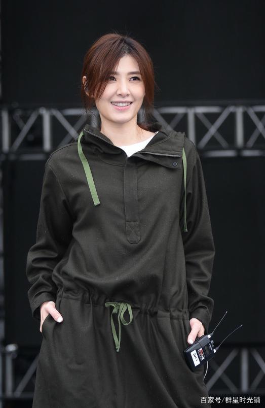 苏慧伦:恋情失败三次,44岁结婚甘愿做后妈,现已复出