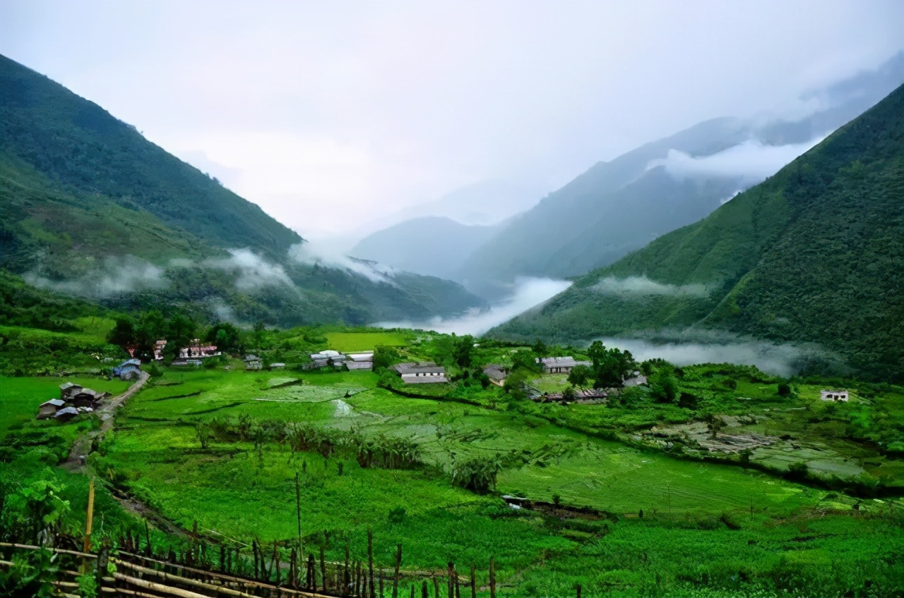 十一个藏地最适合隐居的世外桃源,可惜最后一个中国人却无缘踏足