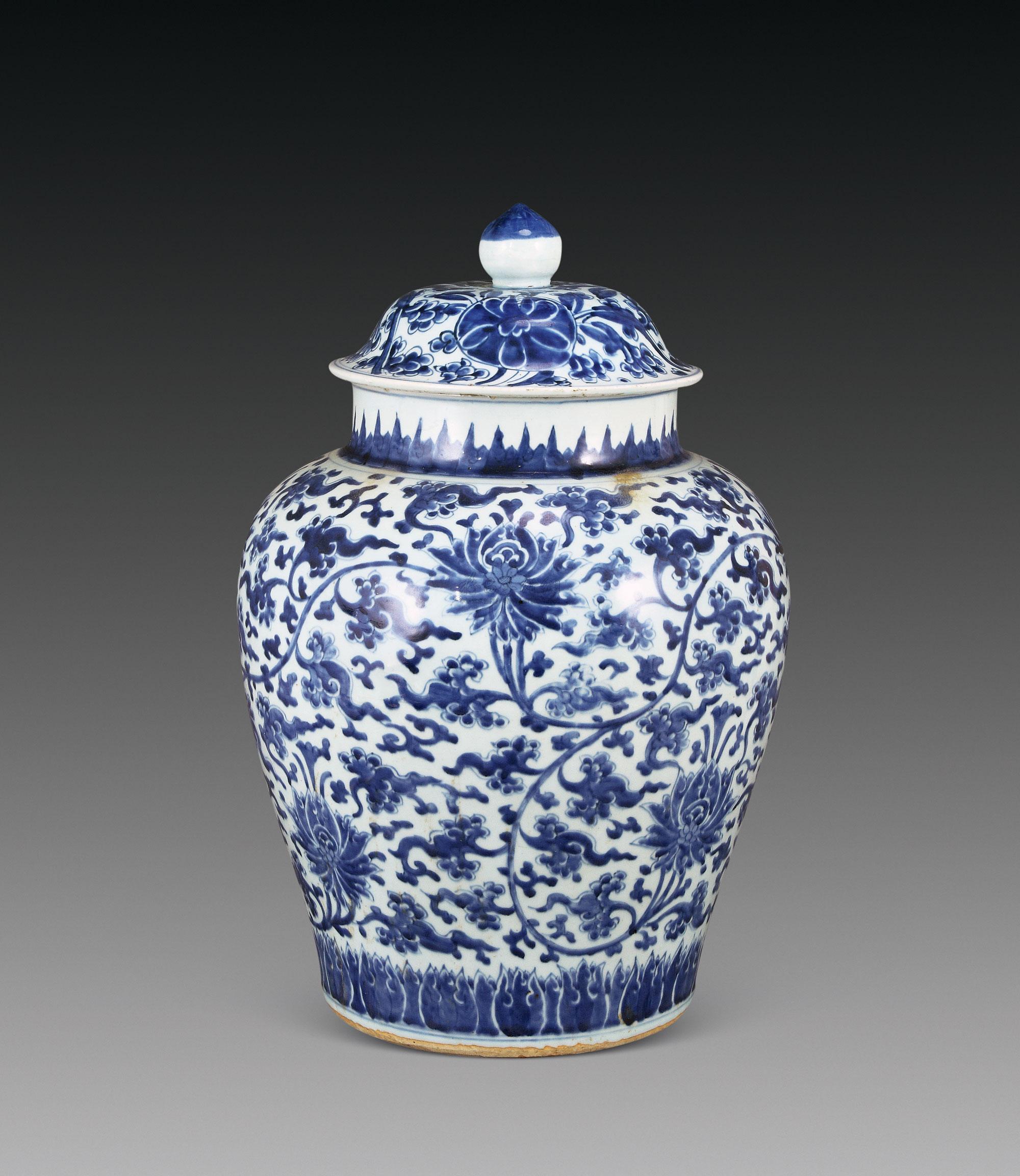 2654清康熙青花花卉大罐