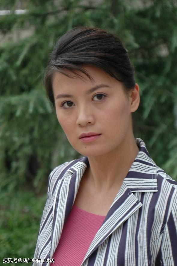 杭州美女史兰芽,一颦一笑都非常动人,再嫁李幼斌后没