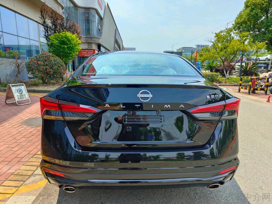 28万元 2024年3月 黑色 2.0 手自一_天籁社区_易车社区