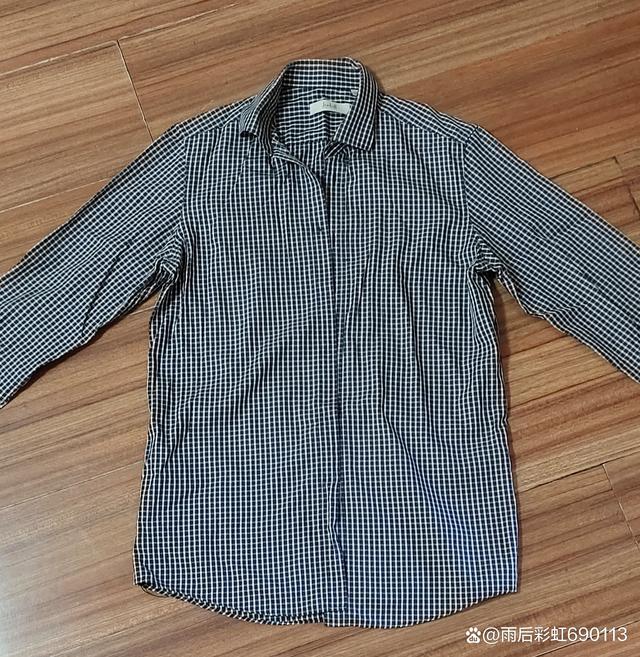 准备丢弃的男士旧衬衫被我改造成女士衬衣,上身效果挺不错