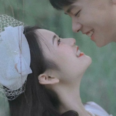 婚纱系情侣头像一对甜蜜浪漫的双人情侣头像头纱系图片