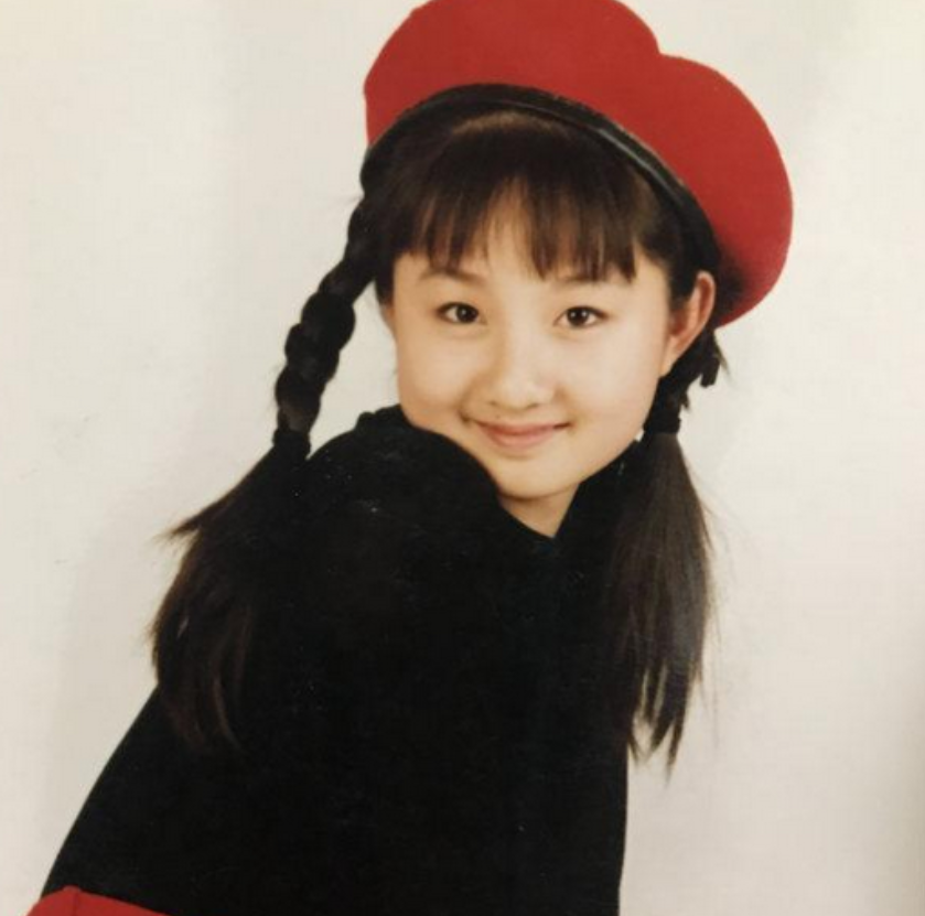 回顾蒋小涵7岁入行被央视独宠曾被误认为歌唱家蒋大为的女儿