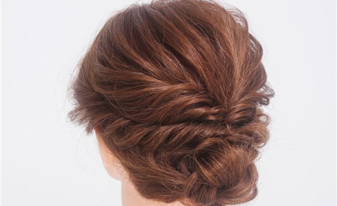 初秋必备发型韩式简约气质低盘发