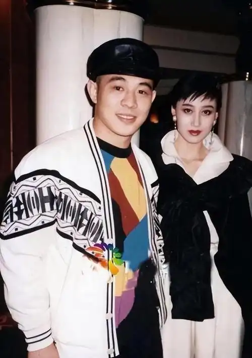 利智和李连杰什么时候在一起的(两人的现状如何)-心语百科