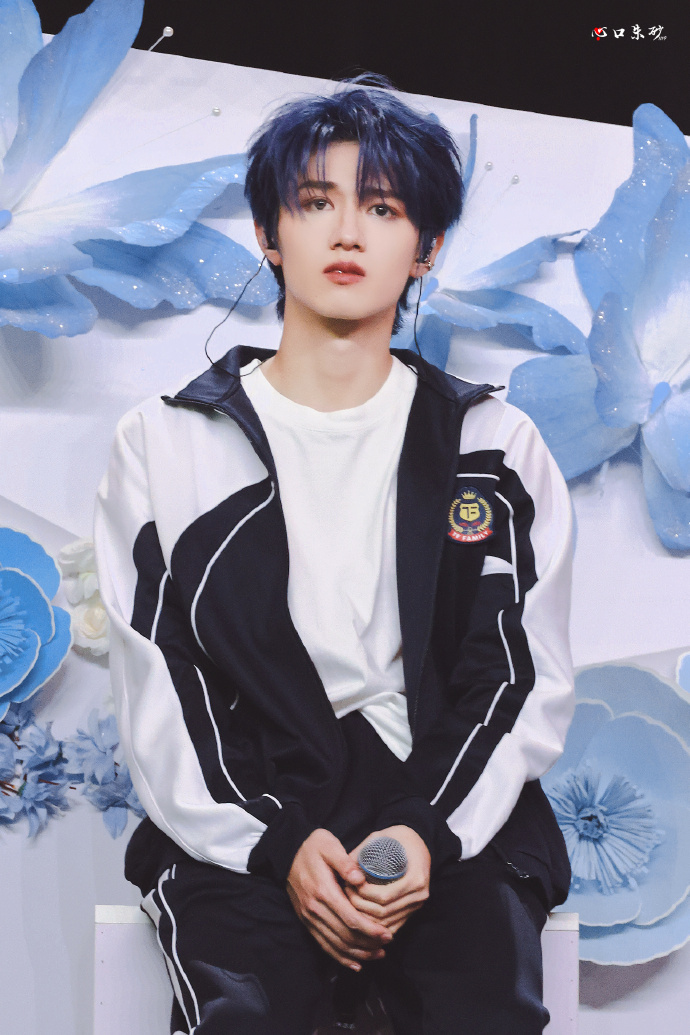 朱志鑫[超话]##你追时代峰峻艺人的原因