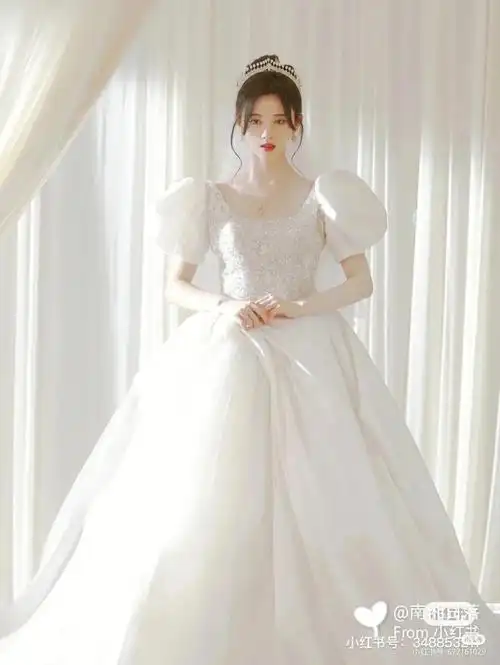鞠婧祎关晓彤宋雨琦稀有婚纱你们喜欢谁