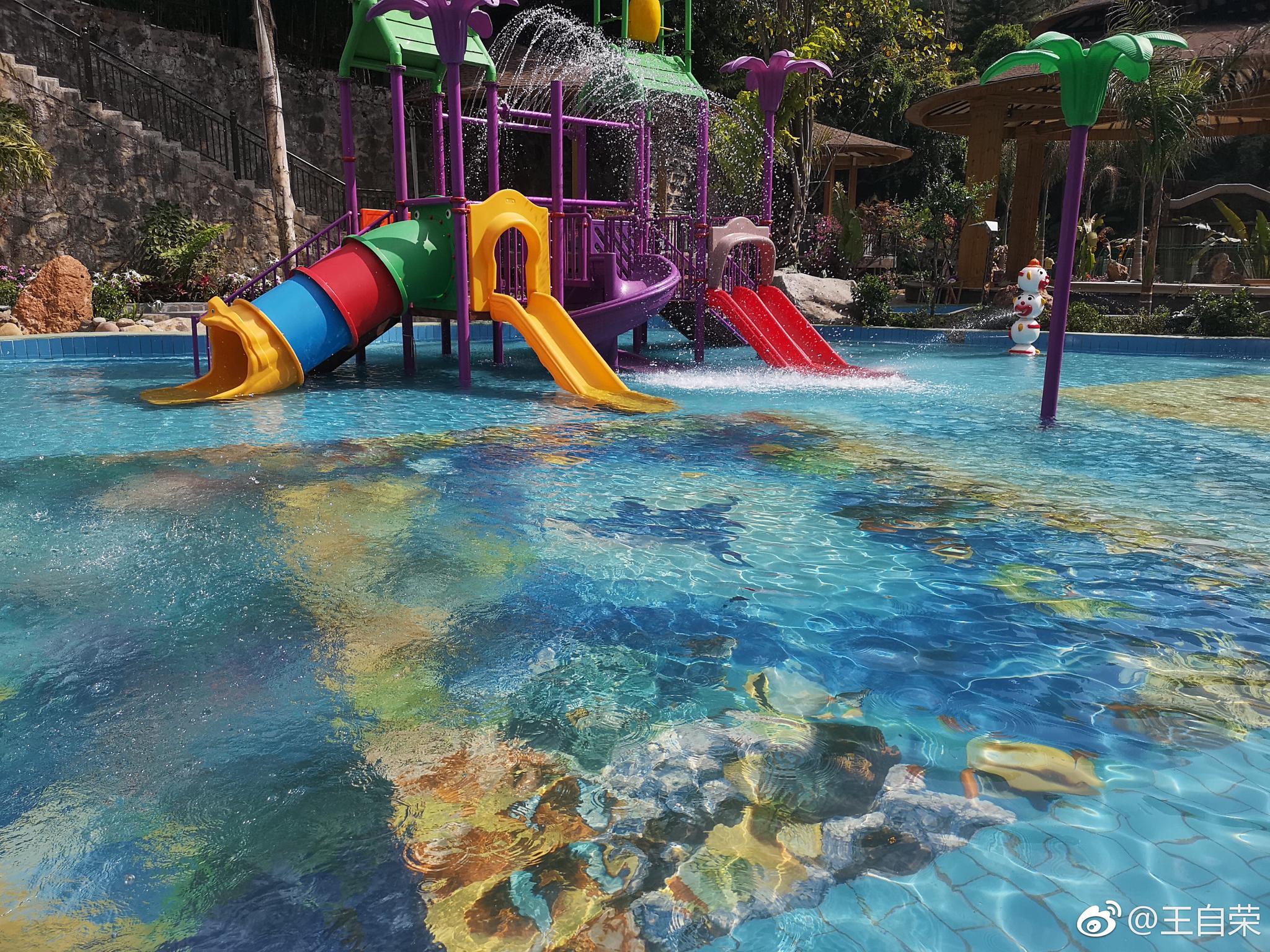 临沧热水塘,马上就要重新开业了,改名为"百花澡"