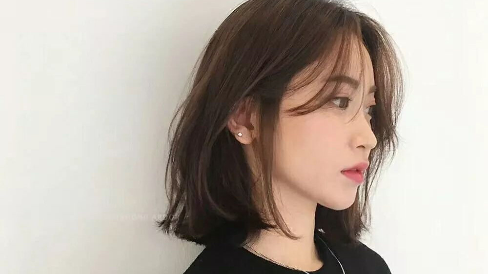 中长发半长不短的这么剪好看