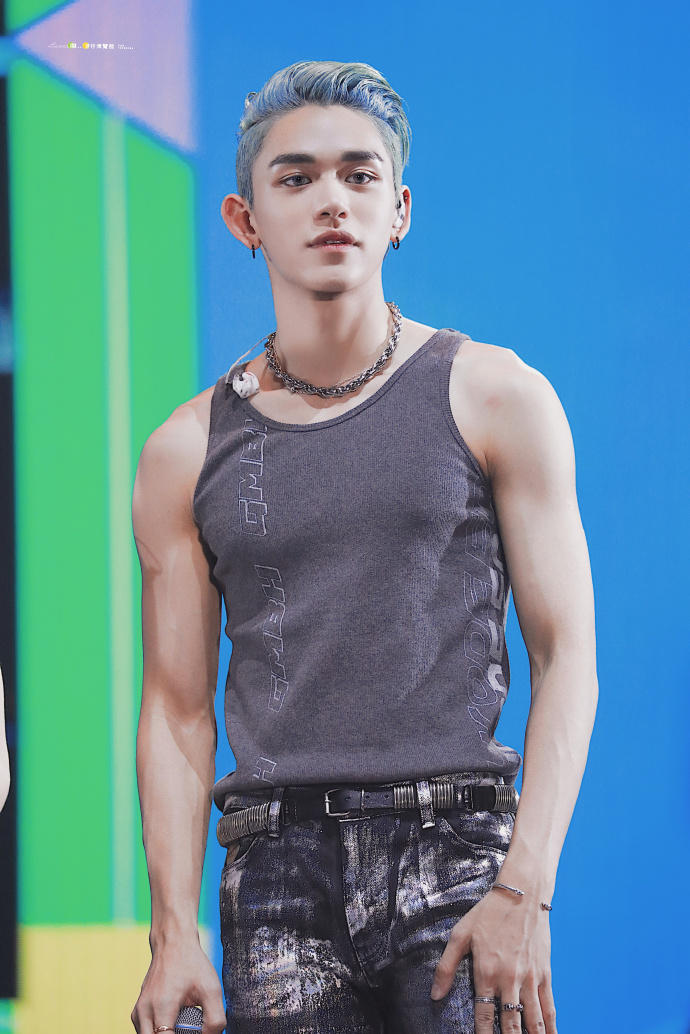 黄旭熙##黄旭熙舞台王者