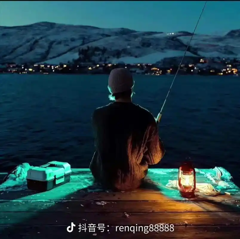 沧桑图片男人背影图片 抖音号:pipboweilai637  - 抖音