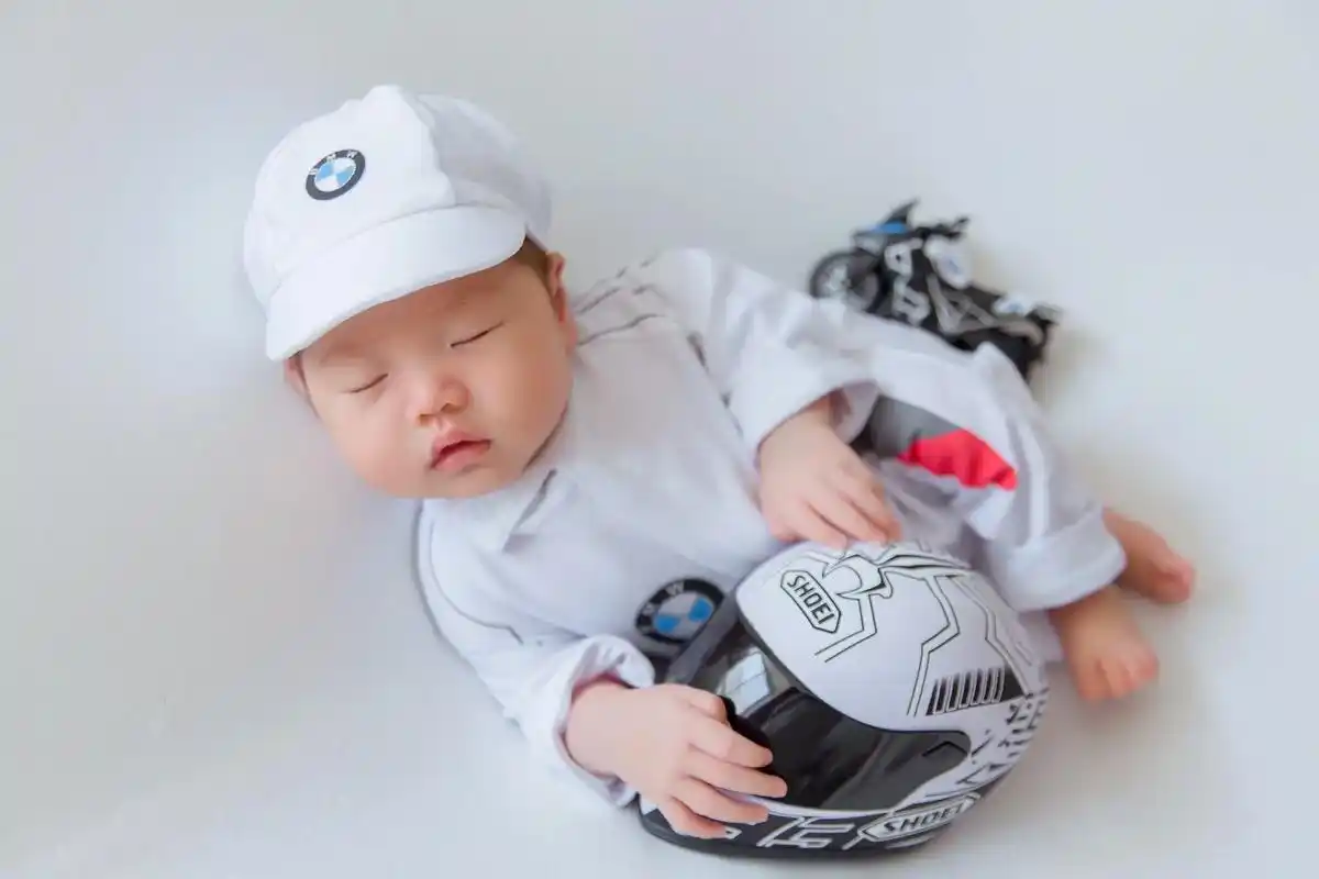 新生儿满月拍摄.机车男孩#青岛即墨明珠儿童摄影宝宝照#青岛即 - 抖音