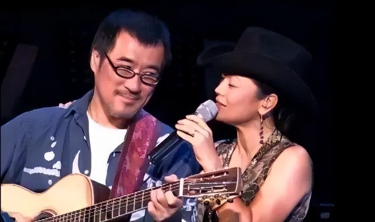 回顾李宗盛狠心抛弃发妻婚内恋上林忆莲花甲之年娶小27岁娇妻