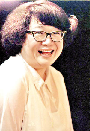 沈殿霞四大"商标":发型眼镜身形笑声(图)