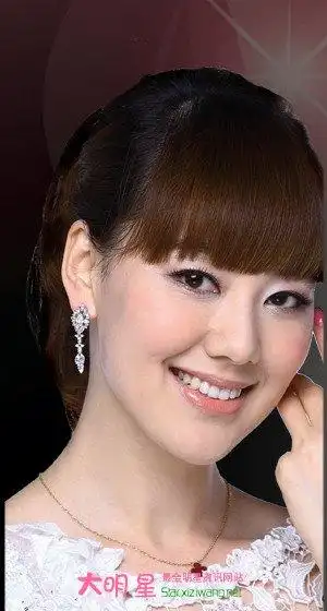 主持人王冠资料照片王冠主持过的节目