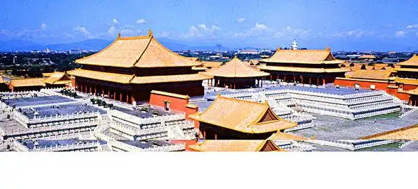 俯瞰故宫三大殿