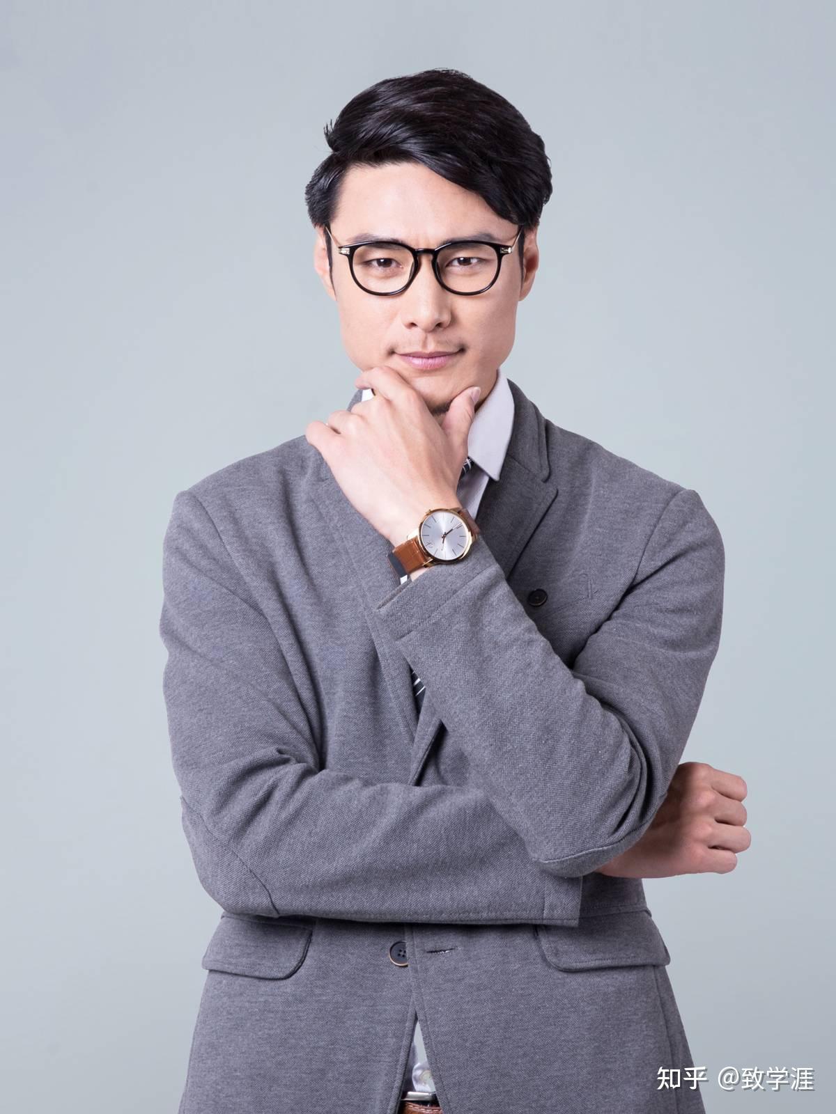 致学涯影视:形象照拍摄仪态站姿是重点 - 知乎