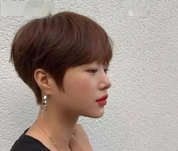 清爽有型的超短发发型推荐, 时尚干练又显气质_刘海_女生_修剪