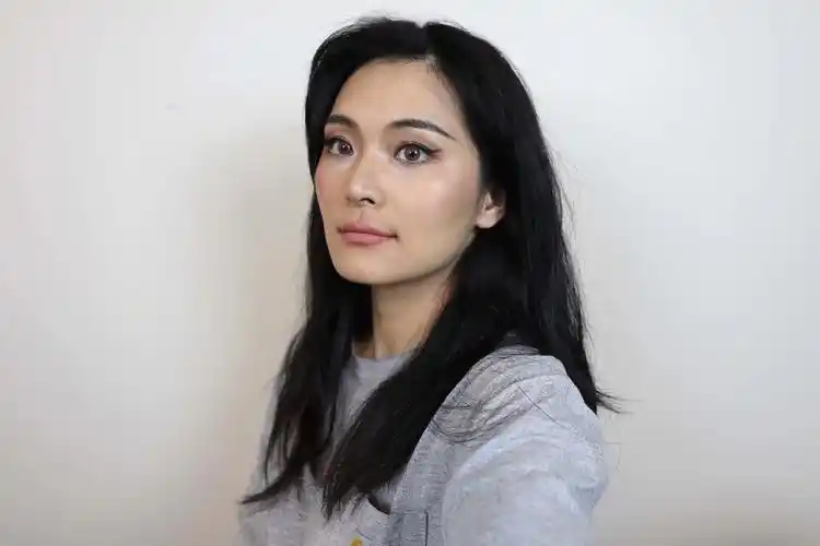 哪种肤色更适合亚洲脸foxeyes美妆教程