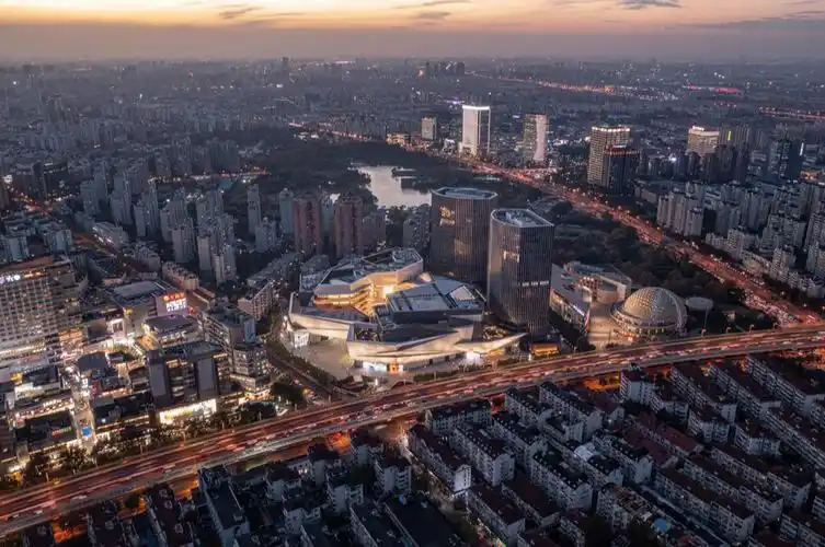 魔都上海大宁久光