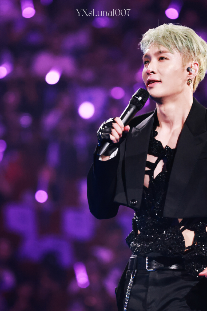 张艺兴[超话]##张艺兴[超话]##张艺兴大航海无远弗届巡回演唱会