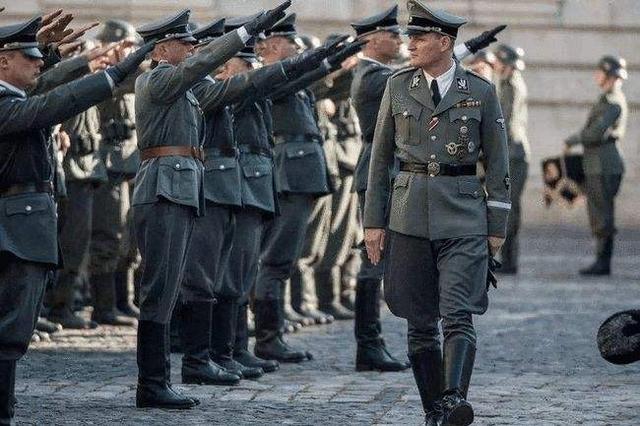 二战时德国军装让德军被称之为优雅的恶魔