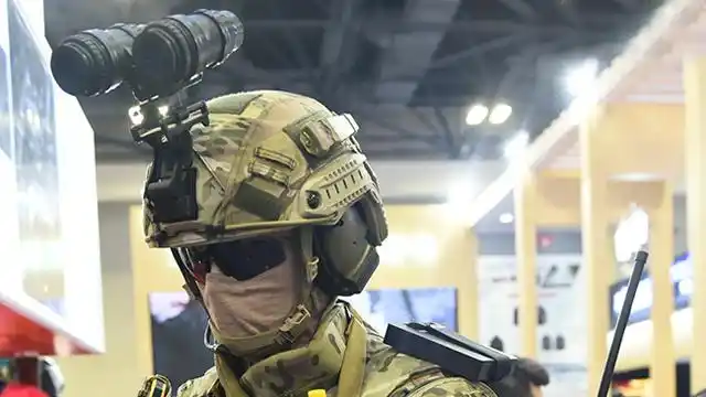 新品速递!国内外警用反恐装备让你大饱眼福