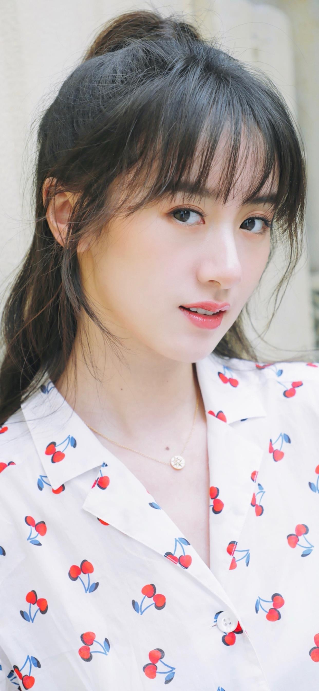 袁冰妍大陆女明星竖屏高清手机壁纸