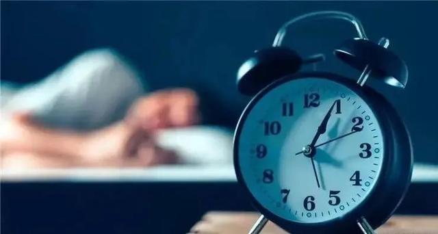 春天肝火旺,睡不着,如何秒睡到天亮?